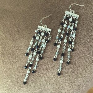 Pearl and Black Bead Dangle Earrings in Silver Tone.